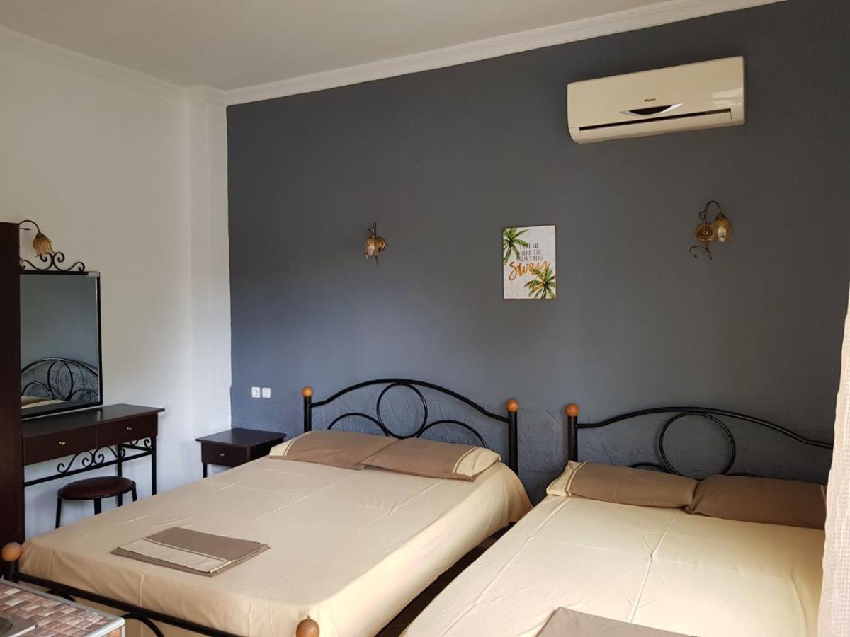 Konstantinos-Elli Rooms Vrasná Esterno foto